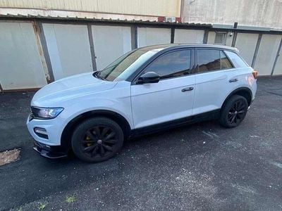 Używany VW T-Roc 116 KM (85 kW) 2020 Szary SUV