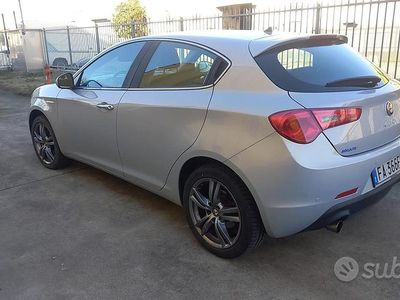 Usata Alfa Romeo Giulietta 2015 Grigio Utilitaria