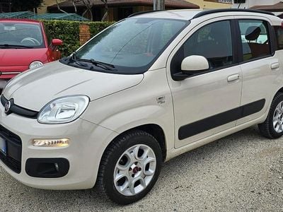Usata Fiat Panda Lounge 80 CV (58 kW) 2013 Beige Utilitaria
