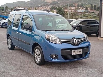 Usata Renault Kangoo 115 CV (84 kW) 2018 Blu Monovolume