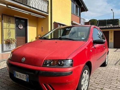 Usata Fiat Punto 2001 Rosso Utilitaria