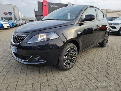 usata Lancia Ypsilon 1.0 FireFly 5 porte S&S Hybrid Gold