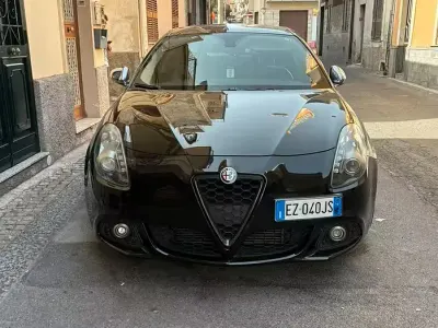 Usata Alfa Romeo Giulietta 105 CV (77 kW) 2015 Nero Utilitaria