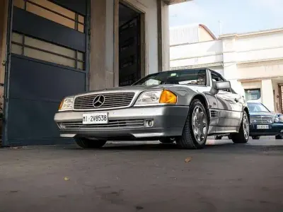 Usata Mercedes SL500 326 CV (239 kW) 1991 Argento Cabrio