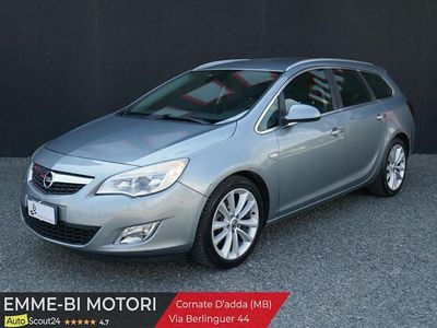 Usata Opel Astra Cosmo 125 CV (91 kW) 2011 Grigio Station wagon