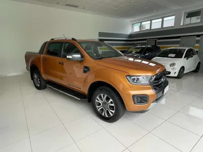 Usata Ford Ranger Wildtrack 213 CV (156 kW) 2023 Arancione Pick-up