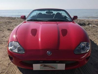 Usata Jaguar XKR 363 CV (266 kW) 1998 Rosso Cabrio