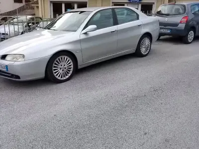 Usata Alfa Romeo 166 185 CV (136 kW) 2006 Grigio Berlina
