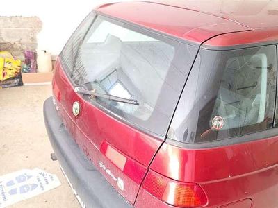 Usata Alfa Romeo 145 90 CV (66 kW) 1995 Utilitaria