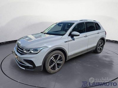 Grigio Usata 2021 VW Tiguan Elegance SUV | 26.800 € (Cara)