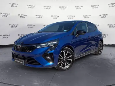 Usata Renault Clio Techno 91 CV (66 kW) 2025 Blu Utilitaria