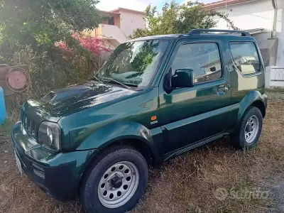 Usata Suzuki Jimny 86 CV (63 kW) 2007 Verde SUV