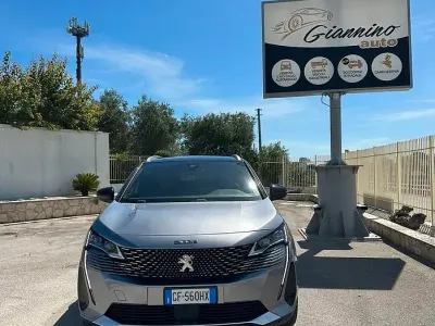 Usata Peugeot 3008 GT 131 CV (96 kW) 2021 Grigio SUV