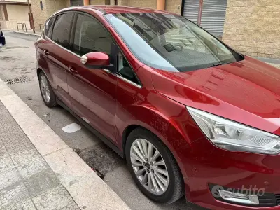 Usata Ford C-MAX 120 CV (88 kW) 2015 Rosso Monovolume