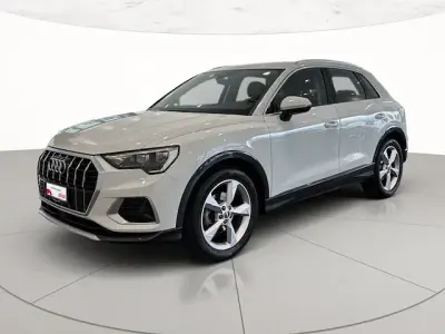 Usata Audi Q3 Advanced 150 CV (110 kW) 2021 Bianco ghiacciaio metallizzato SUV
