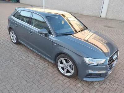 Usata Audi A3 150 CV (110 kW) 2018 Grigio Berlina