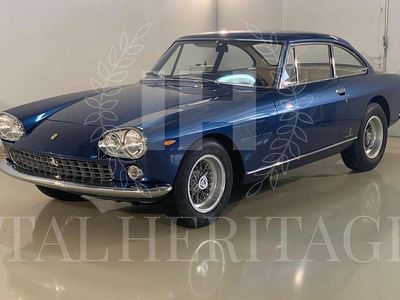 Usata Ferrari 330 300 CV (220 kW) 1964 Blu Coupé