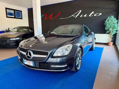 Gebraucht Mercedes SLK200 184 PS (135 kW) 2011 Grau Cabrio