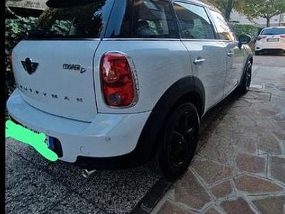 Usata Mini Countryman 122 CV (89 kW) 2016 Bianco SUV