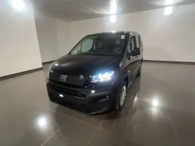 Nuova Fiat Doblò 131 CV (96 kW) 2026 Nero Monovolume