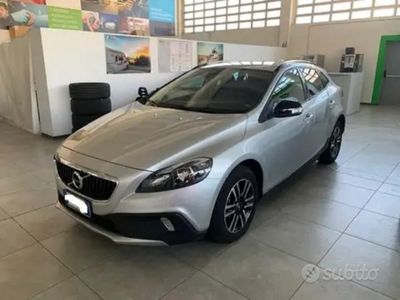 usata Volvo V40 CC D2 business plus