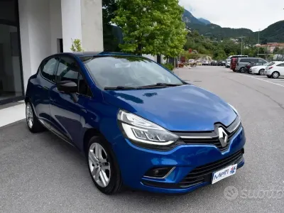 Usata Renault Clio IV 73 CV (53 kW) 2018 Bluazzurro Berlina