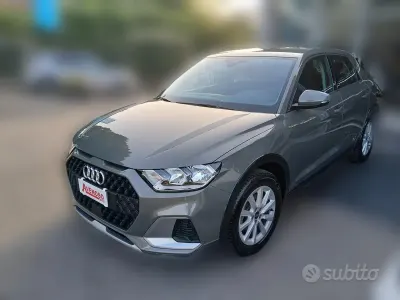 Usata Audi A1 Business 116 CV (85 kW) 2024 Grigio SUV