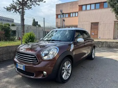 Usata Mini Countryman 111 CV (81 kW) 2013 Marrone SUV
