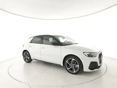 Nuova Audi A1 Design 116 CV (85 kW) 2025 Bianco SUV