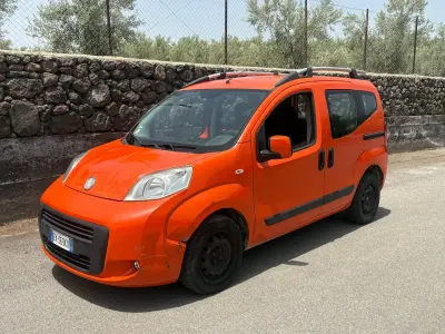 Usata Fiat Qubo Dynamic 75 CV (55 kW) 2011 Arancione Monovolume