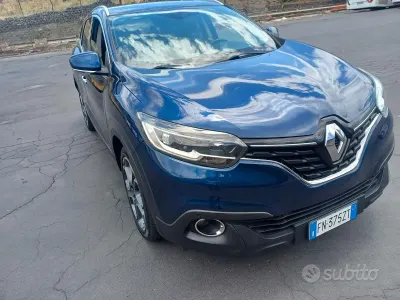 Usata Renault Kadjar 131 CV (96 kW) 2018 Bluazzurro SUV