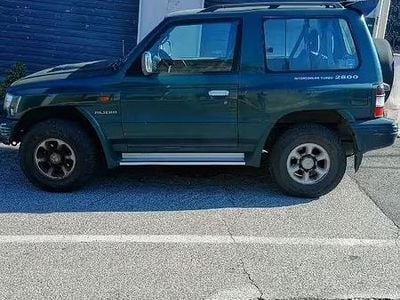 Usata Mitsubishi Pajero 125 CV (91 kW) 1997 Verde SUV