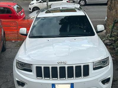Usata Jeep Grand Cherokee Overland 190 CV (139 kW) 2015 Bianco SUV