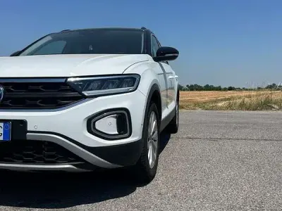 Usata VW T-Roc Life 150 CV (110 kW) 2023 SUV