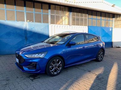 Usata Ford Focus ST-Line 125 CV (91 kW) 2022 Blu Berlina