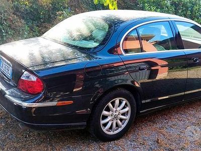 Usata Jaguar S-Type 200 CV (147 kW) 2004 Nero Berlina