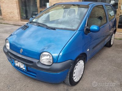 usata Renault Twingo 1.2 58cv NEOPATENTATI solo 125000km