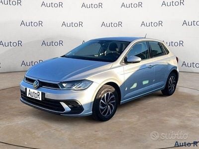 Begagnad VW Polo Life 95 HK (69 kW) 2025 Silver Halvkombi