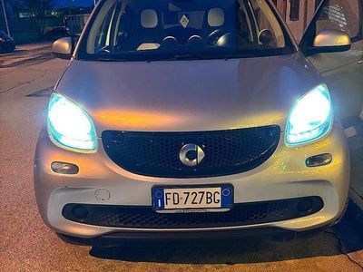 Grigio Usata 2016 Smart ForFour Prime Utilitaria | 8500 € (Buon prezzo)