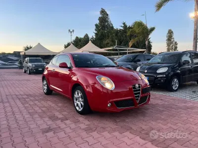 Usata Alfa Romeo MiTo Impression 77 CV (56 kW) 2016 Rosso Utilitaria