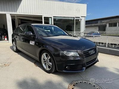 Begagnad Audi A4 S-Line 143 HK (105 kW) 2009 Grå Kombi