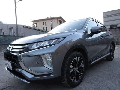 Usata Mitsubishi Eclipse Cross Instyle 163 CV (119 kW) 2018 Grigio medio metallizzato SUV
