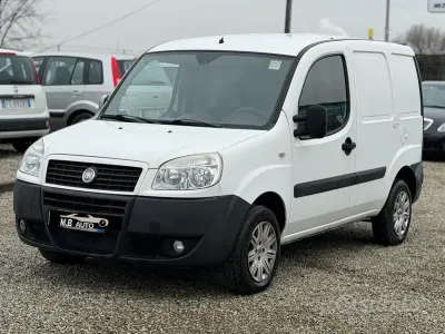 Gebraucht Fiat Doblò 103 PS (75 kW) 2009 Weiß Van / Kleinbus