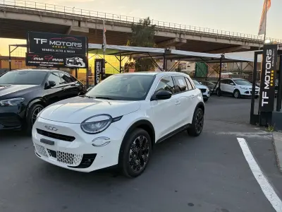 Nuova Fiat 600 La Prima 135 CV (99 kW) 2025 Bianco SUV