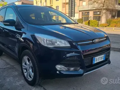 Occasion Ford Kuga Titanium 120 ch (88 kW) 2015 Bleue SUV