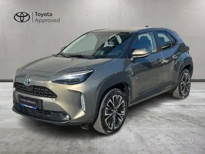 Usata Toyota Yaris Cross Lounge 116 CV (85 kW) 2021 Marrone SUV