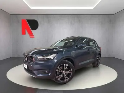 Usata Volvo XC40 Inscription 179 CV (131 kW) 2021 Blu/azzurro SUV