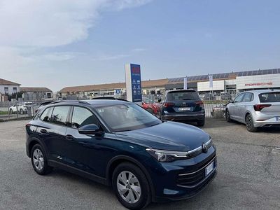 Usata VW Tiguan Life 150 CV (110 kW) 2025 Nightshade blue metallizzato SUV