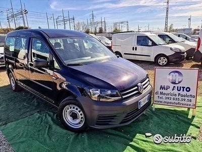 Usata VW Caddy 149 CV (109 kW) 2020 Nero Monovolume