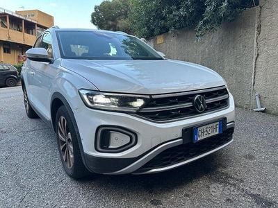 Usata VW T-Roc 150 CV (110 kW) 2022 Bianco SUV